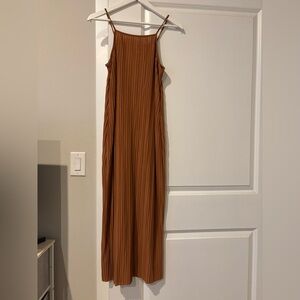 Super cute and flowy maxy dress!
